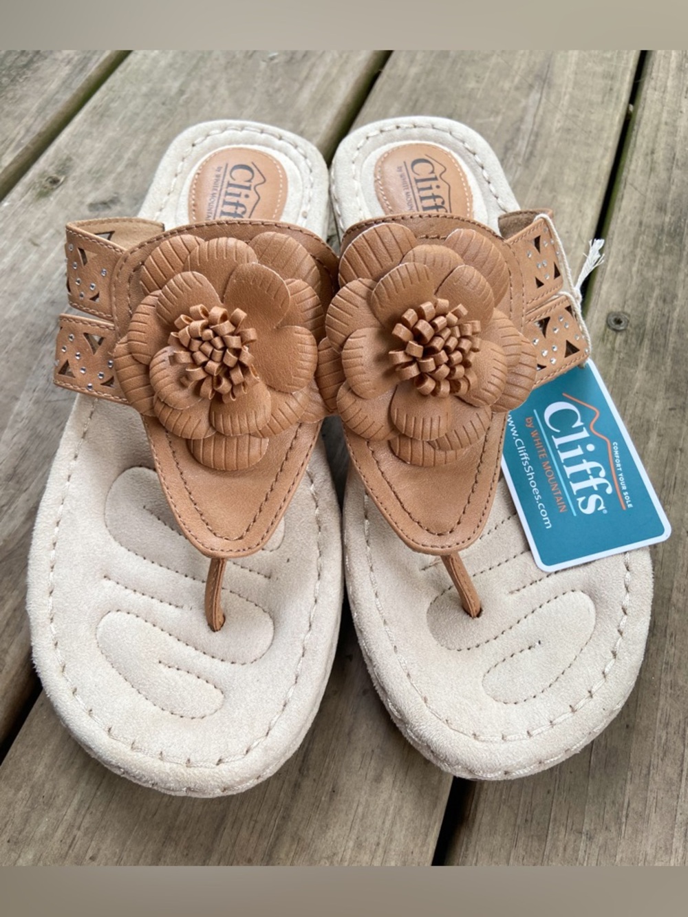 Cliffs White Mountain Cynthia Faux Leather Thong Wedge Sandals. Beachy Bohemian